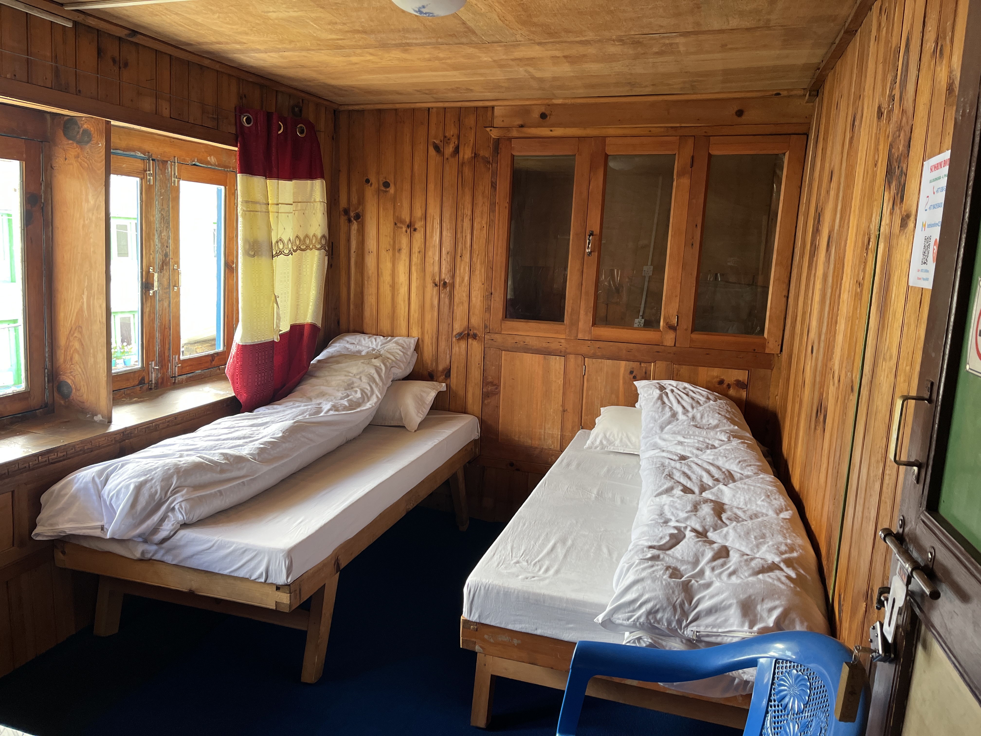 Double bed room with comfortable bedding